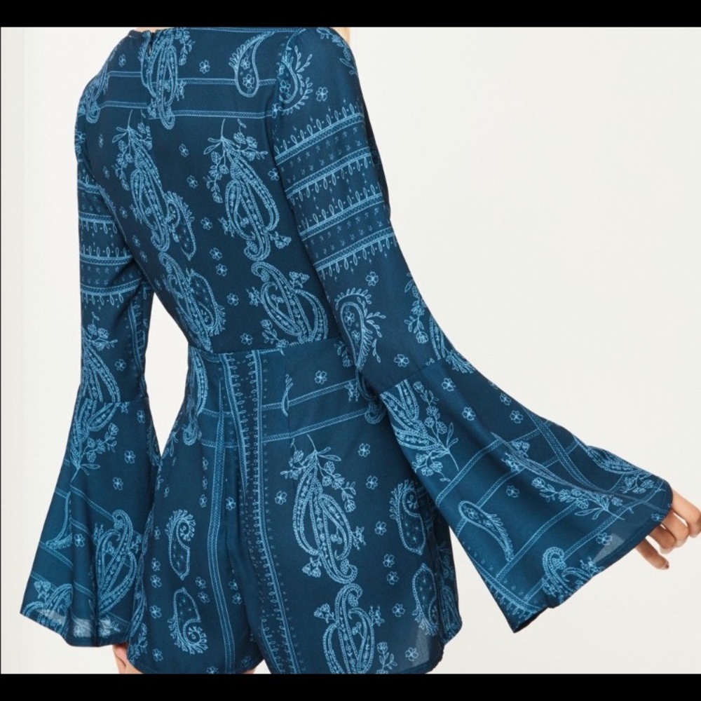 Misguided Romper SZ M NWOT